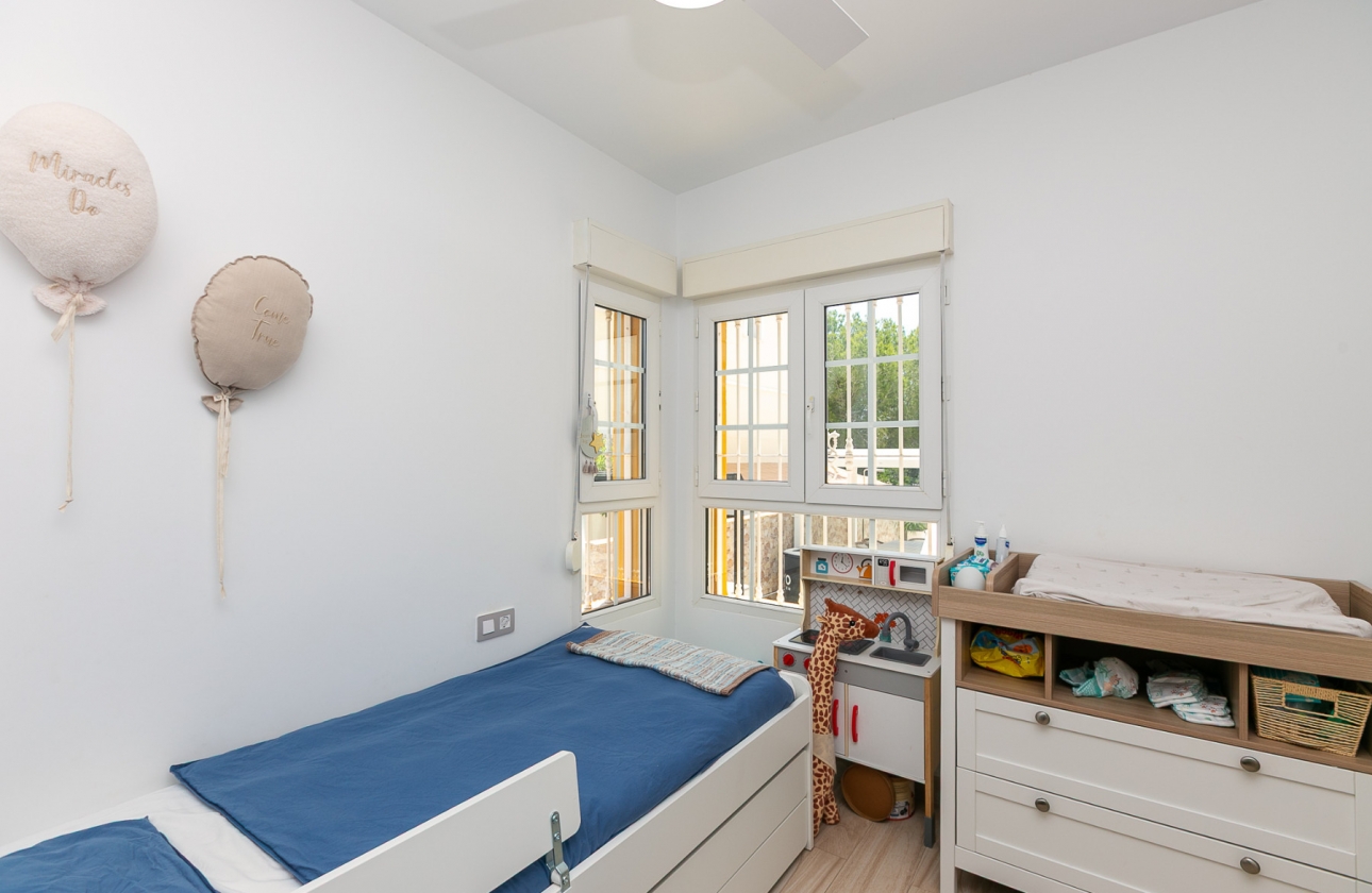 Resale - Semi-detached - Orihuela Costa - Los Dolses