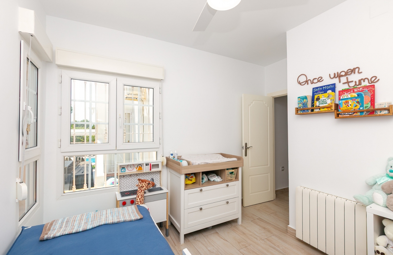 Resale - Semi-detached - Orihuela Costa - Los Dolses