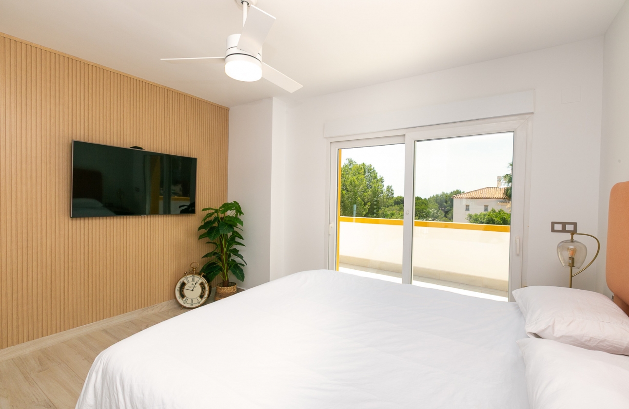 Resale - Semi-detached - Orihuela Costa - Los Dolses