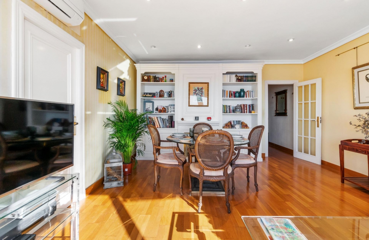 Reventa - Apartment - Torrevieja - Centro - Muelle Pesquero