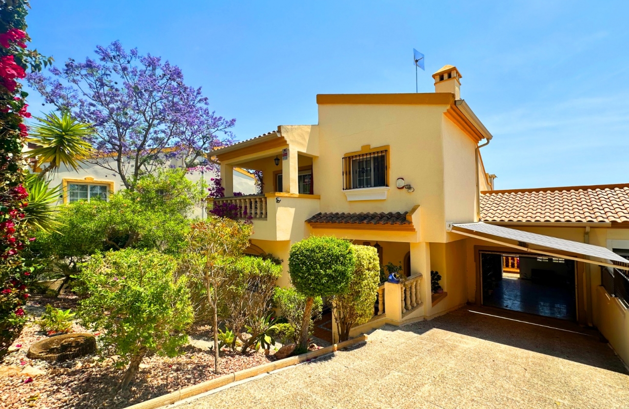 Resale - Villa - Orihuela Costa - Las Ramblas