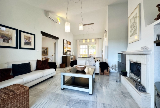 Resale - Villa - Orihuela Costa - Las Ramblas