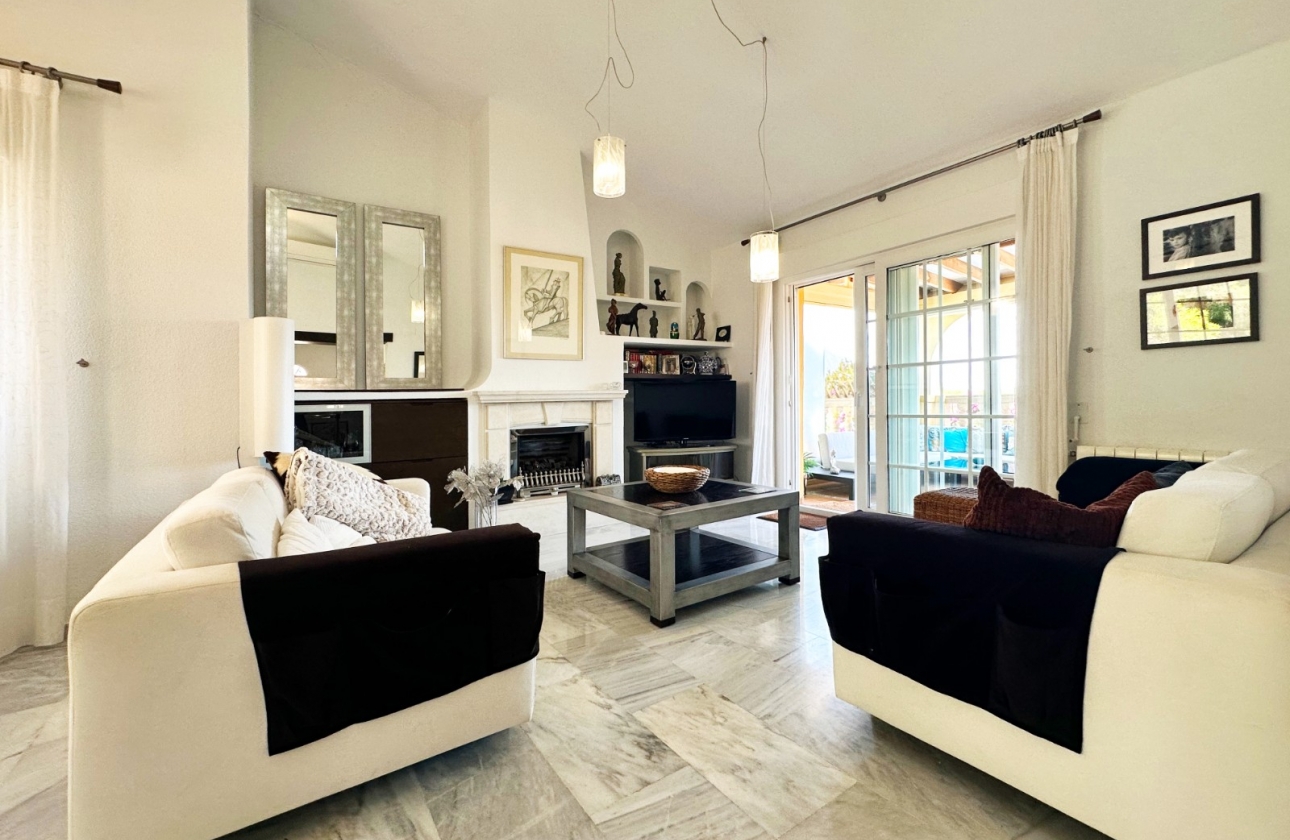 Resale - Villa - Orihuela Costa - Las Ramblas
