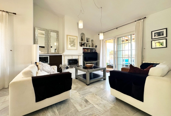 Resale - Villa - Orihuela Costa - Las Ramblas