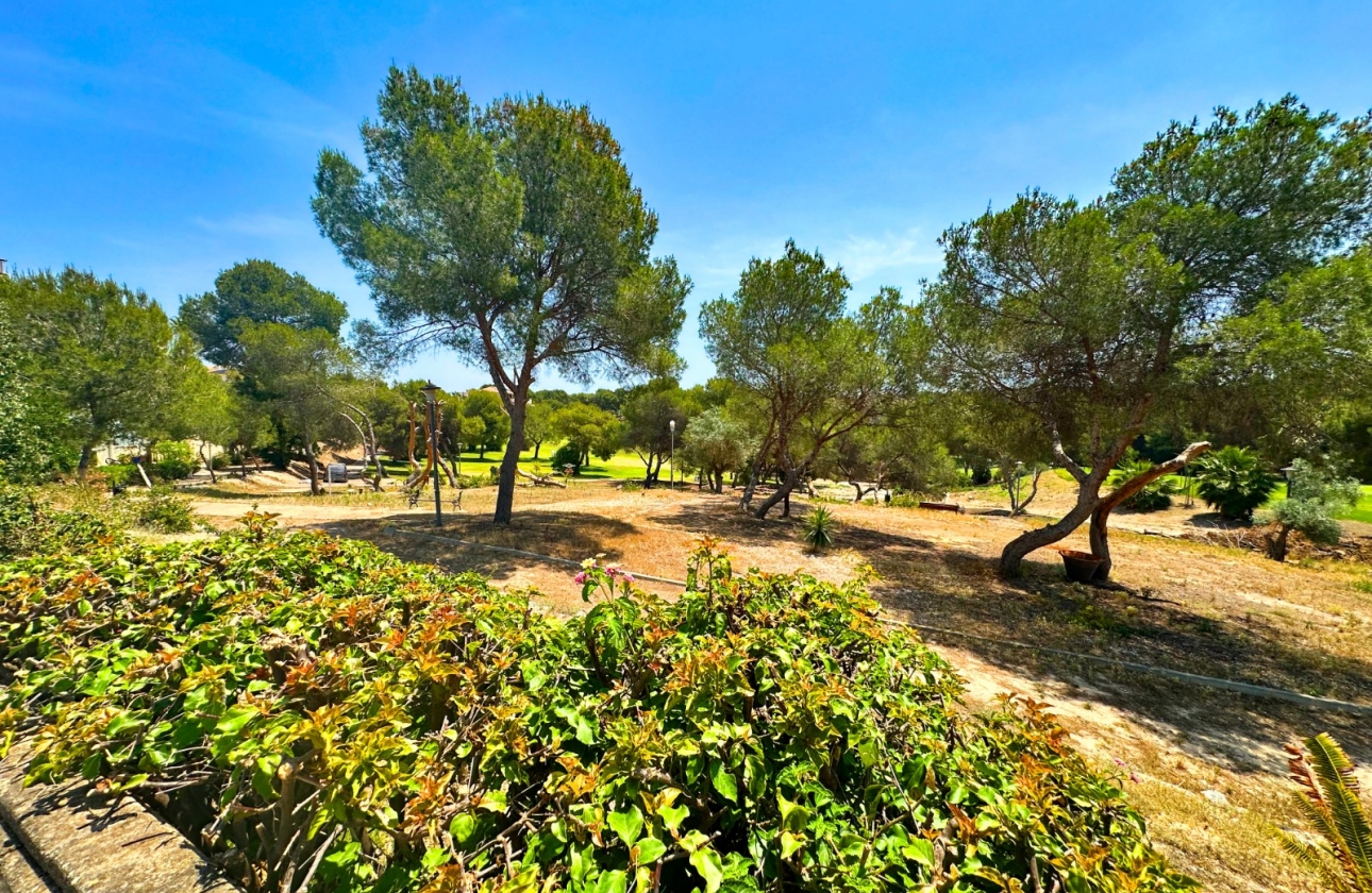 Resale - Villa - Orihuela Costa - Las Ramblas