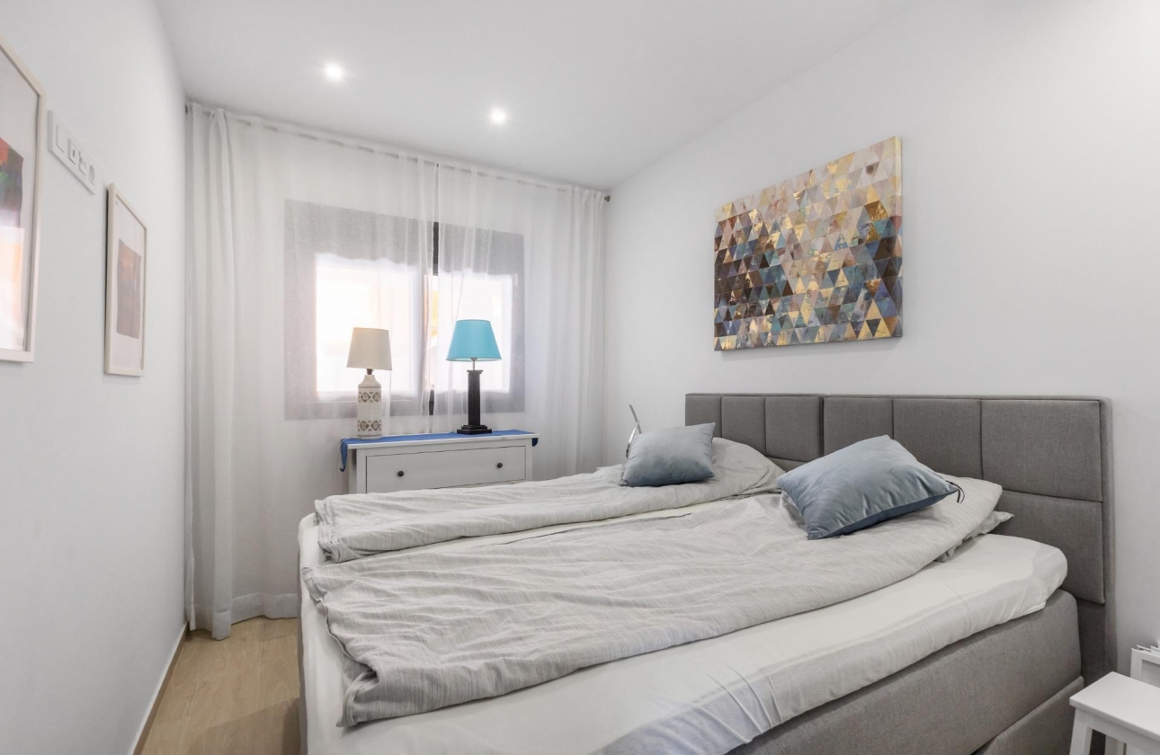 Rynek wtórny - Apartament - Torrevieja - Los Frutales