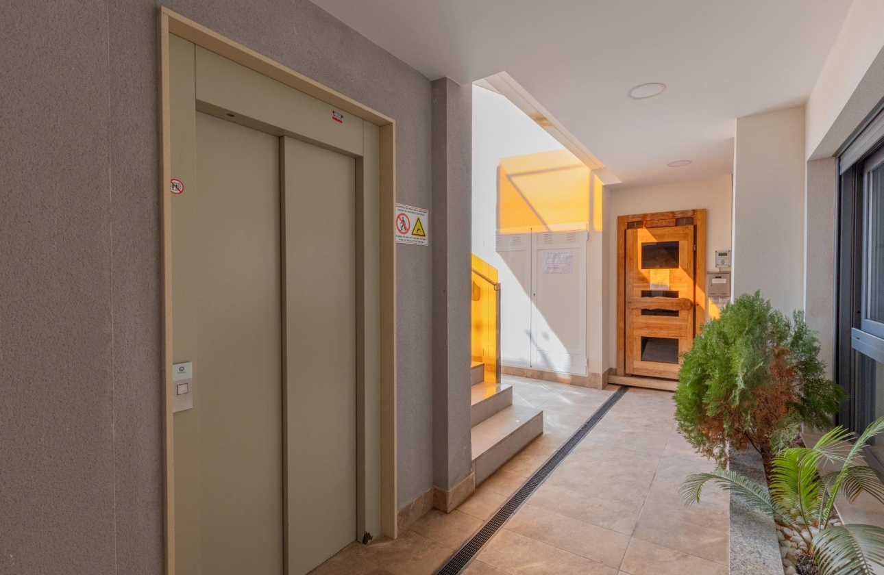 Rynek wtórny - Apartament - Torrevieja - Los Frutales