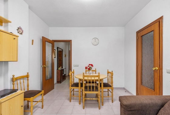 Rynek wtórny - Apartament - Torrevieja - Estacion de autobuses