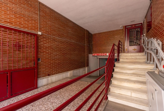 Rynek wtórny - Apartament - Torrevieja - Estacion de autobuses