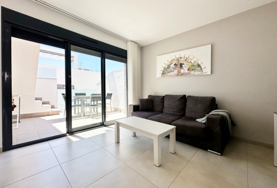 Resale - Apartment - Guardamar del Segura - El Raso