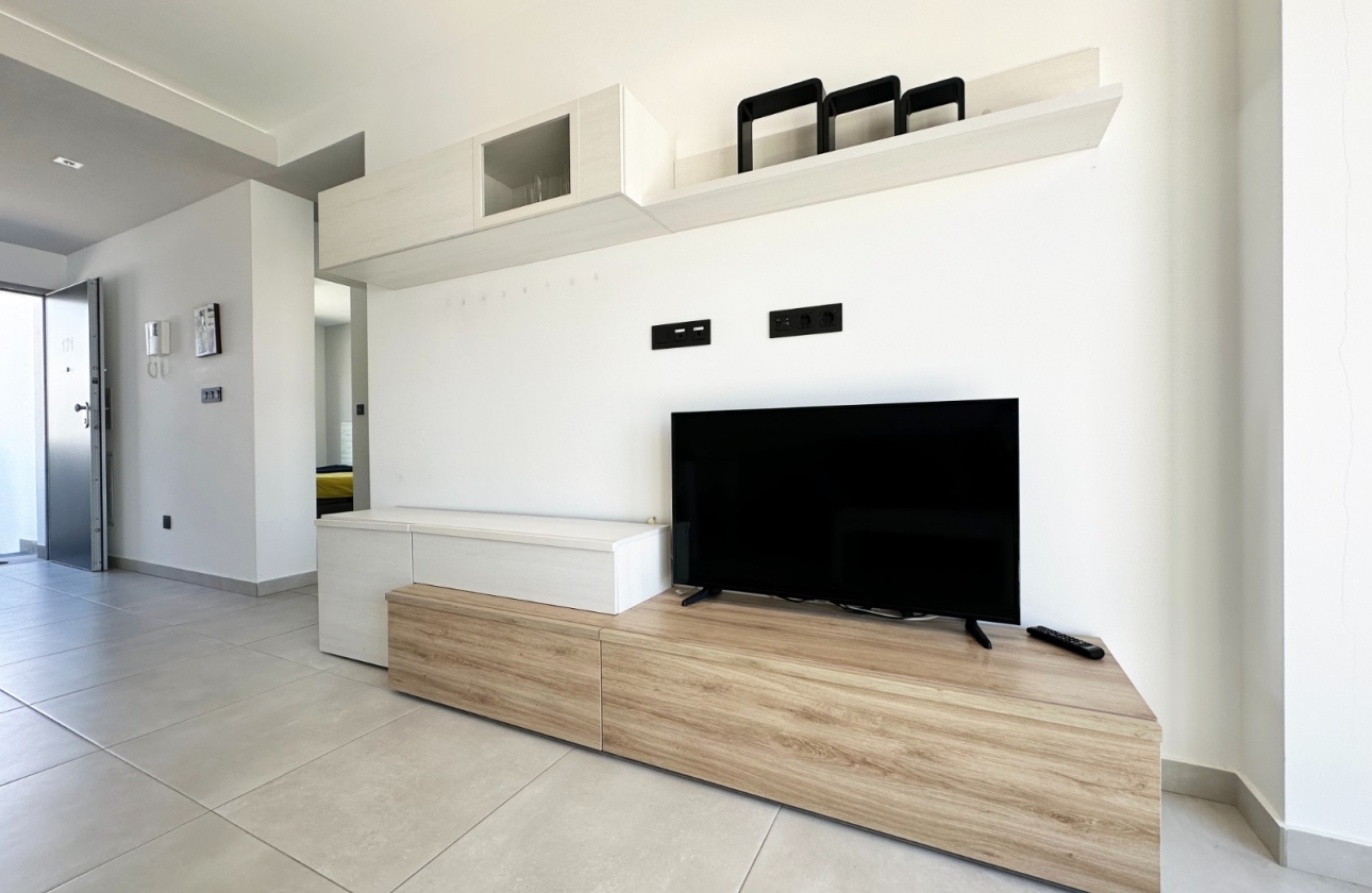 Resale - Apartment - Guardamar del Segura - El Raso