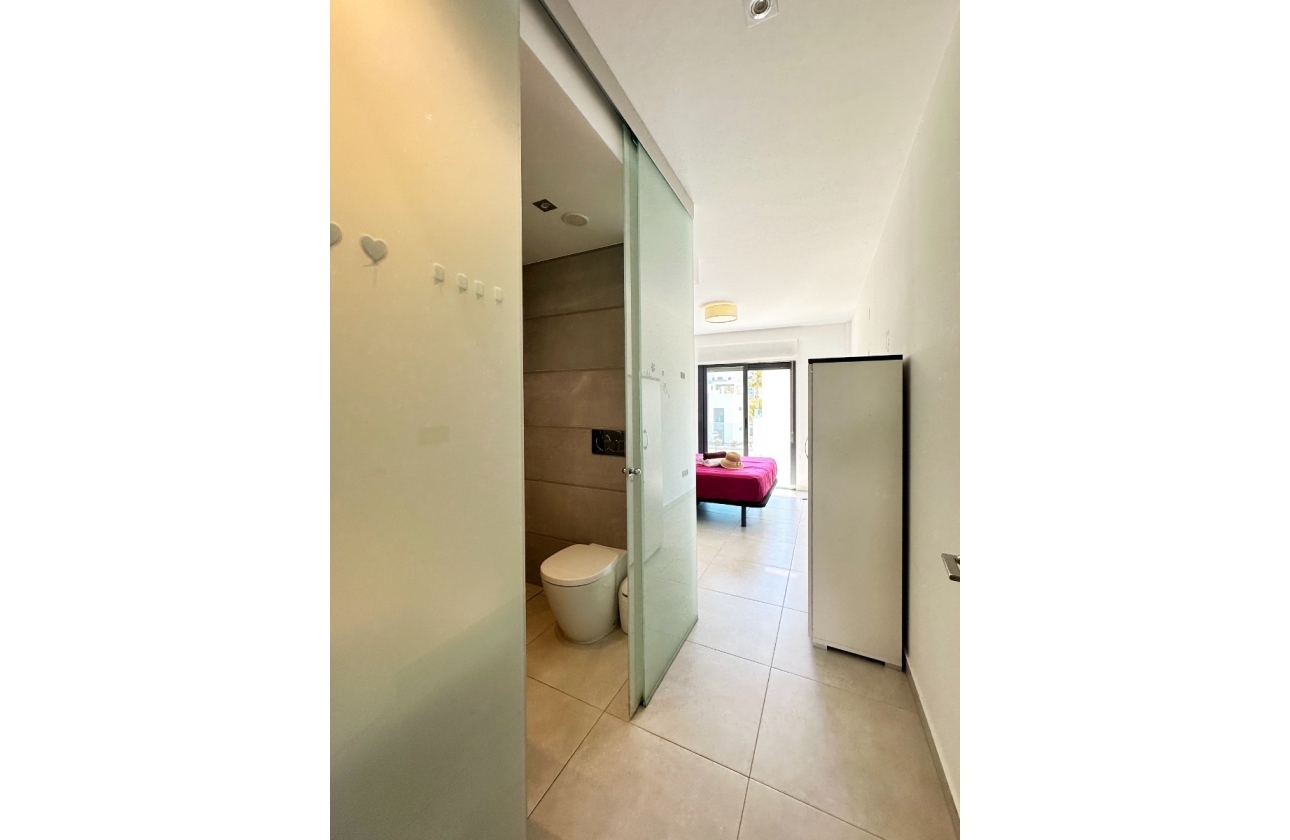 Resale - Apartment - Guardamar del Segura - El Raso