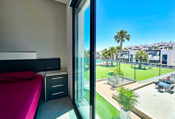 Resale - Apartment - Guardamar del Segura - El Raso