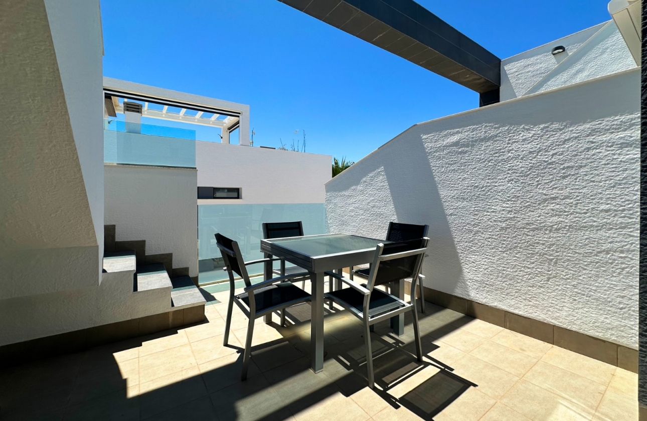 Resale - Apartment - Guardamar del Segura - El Raso