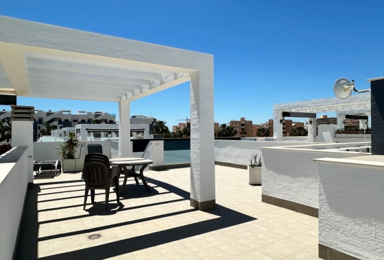 Resale - Apartment - Guardamar del Segura - El Raso