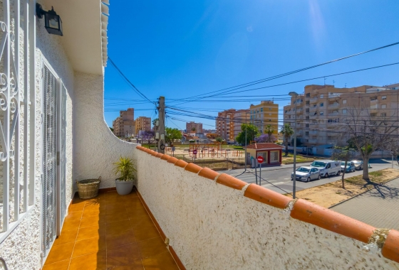 Rynek wtórny - Szeregowiec - Torrevieja - Nueva Torrevieja