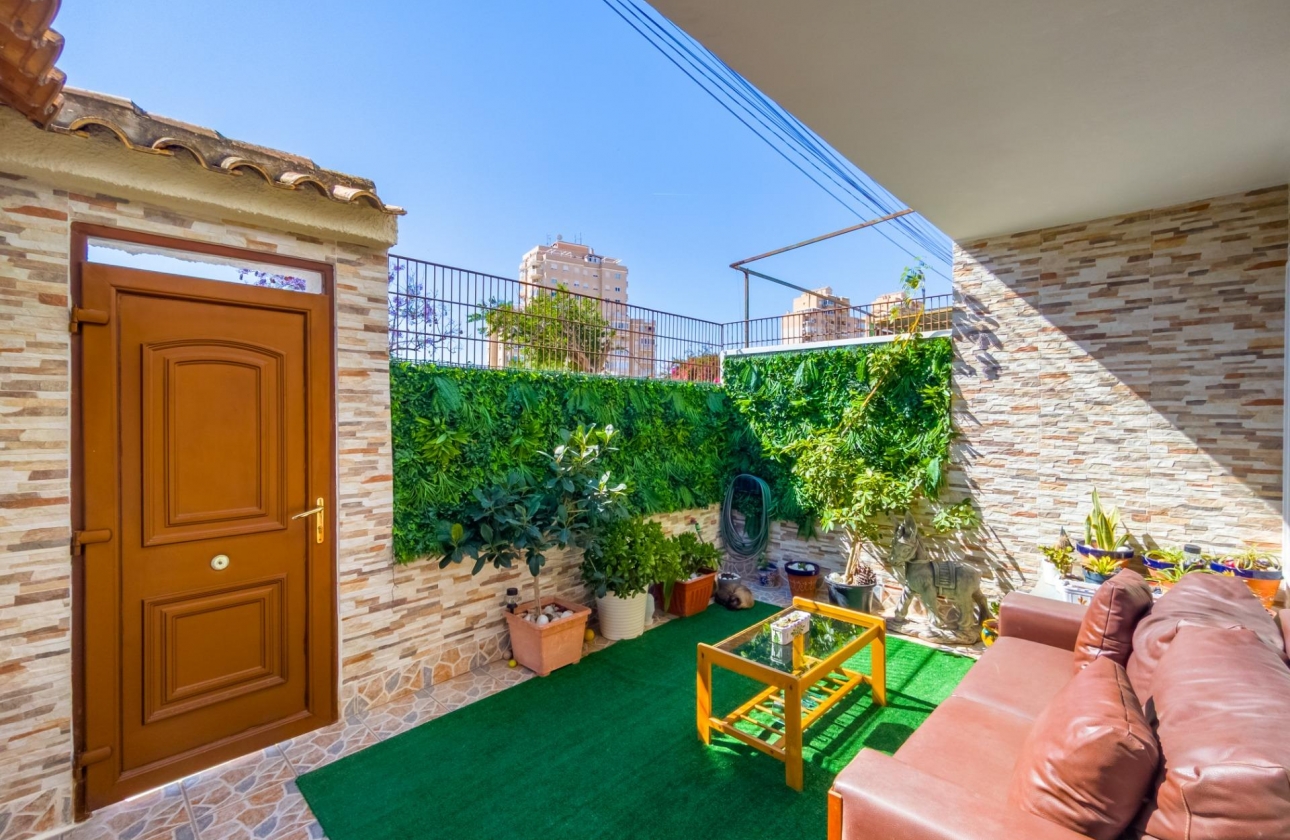 Rynek wtórny - Szeregowiec - Torrevieja - Nueva Torrevieja