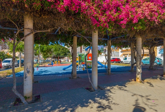 Rynek wtórny - Szeregowiec - Torrevieja - Nueva Torrevieja