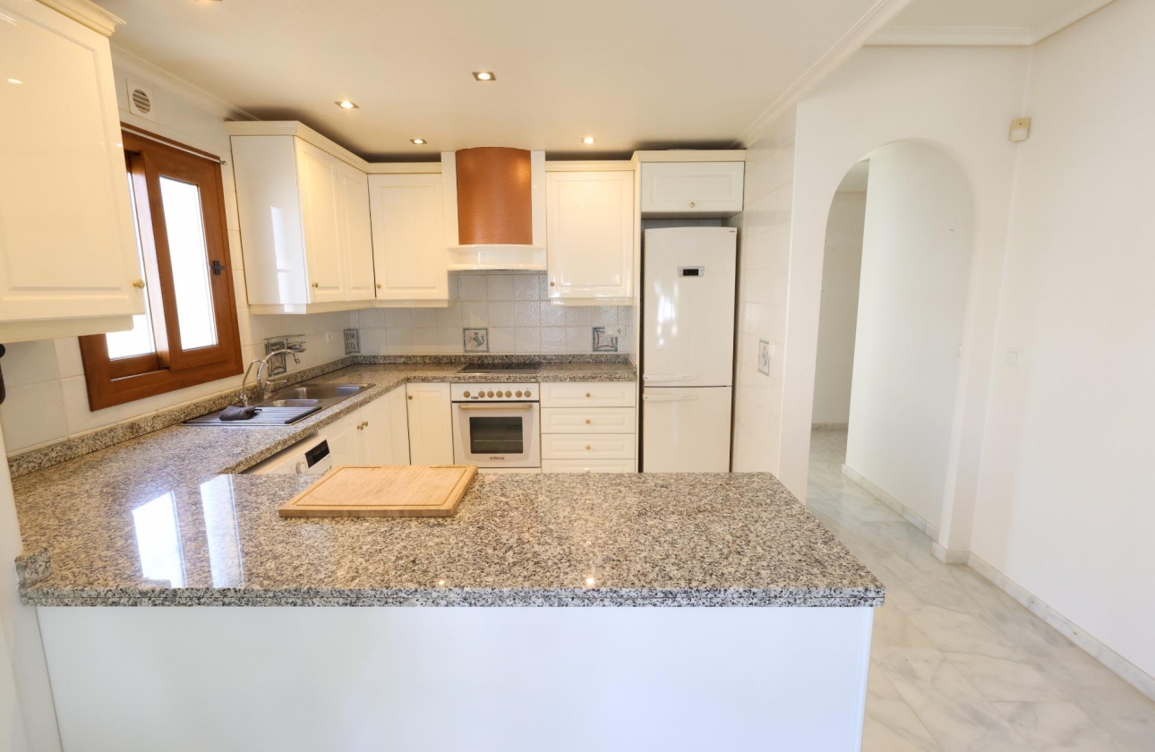 Resale - Apartment - Orihuela Costa - Pau 8