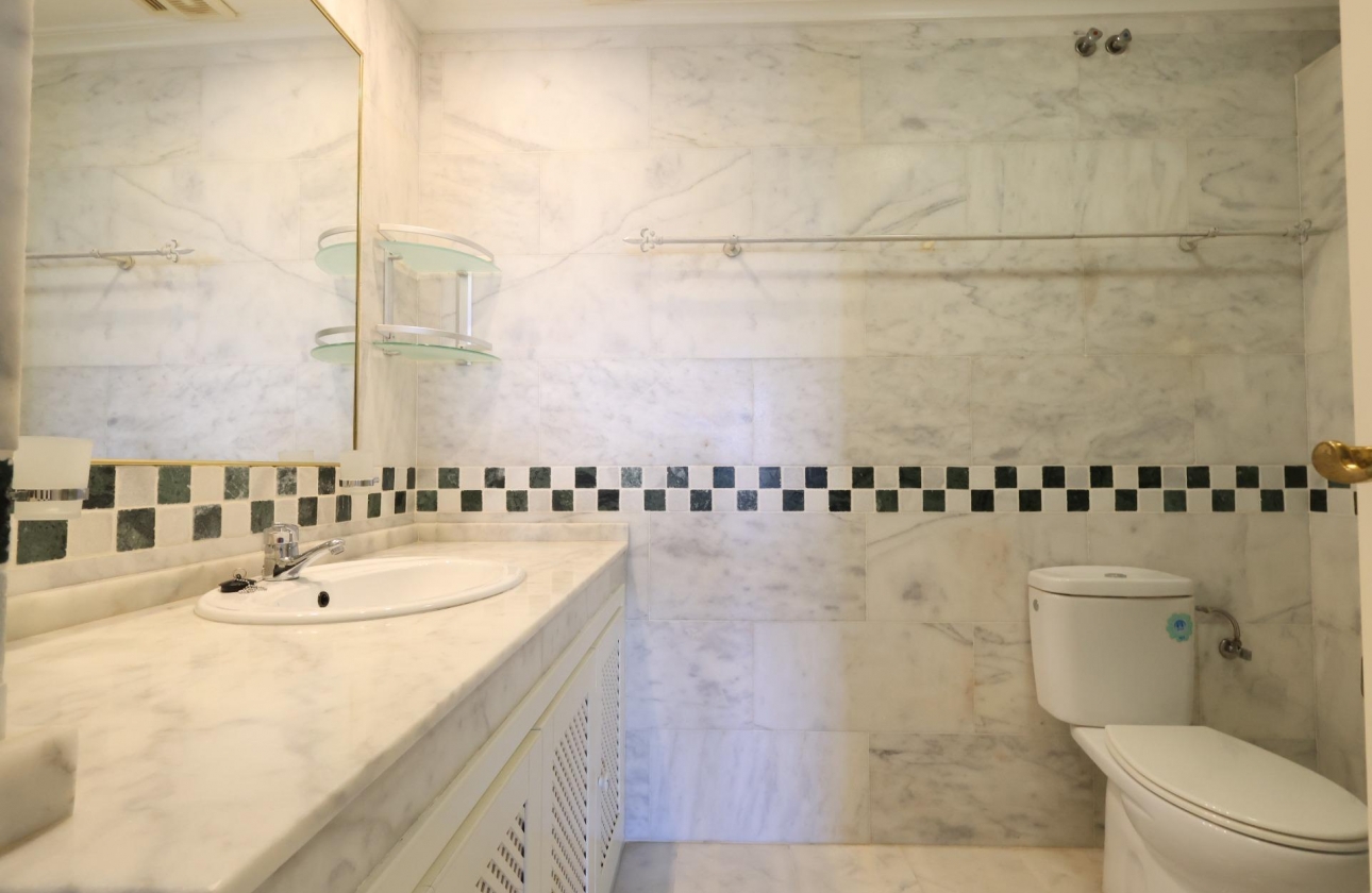 Resale - Apartment - Orihuela Costa - Pau 8
