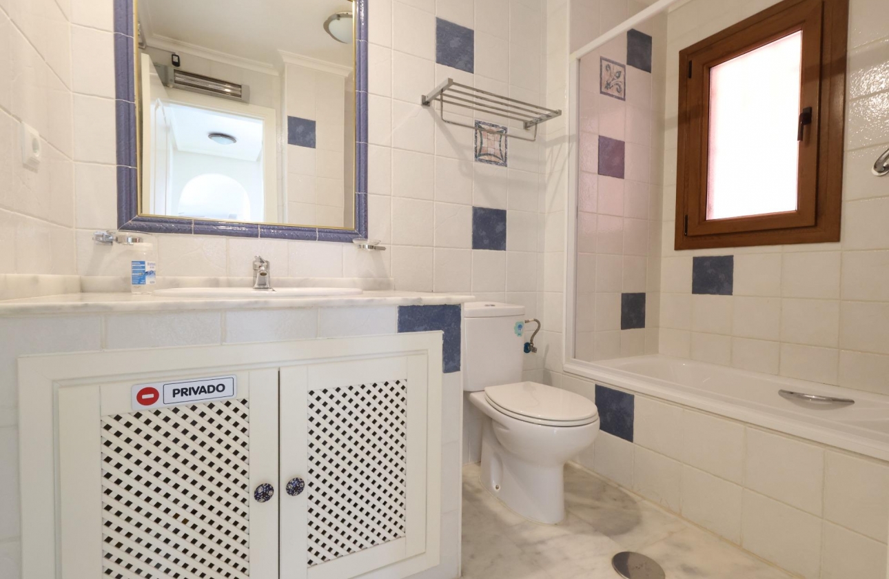 Resale - Apartment - Orihuela Costa - Pau 8