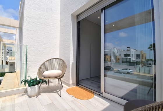 Rynek wtórny - Villa - Orihuela Costa - Lomas de Cabo Roig