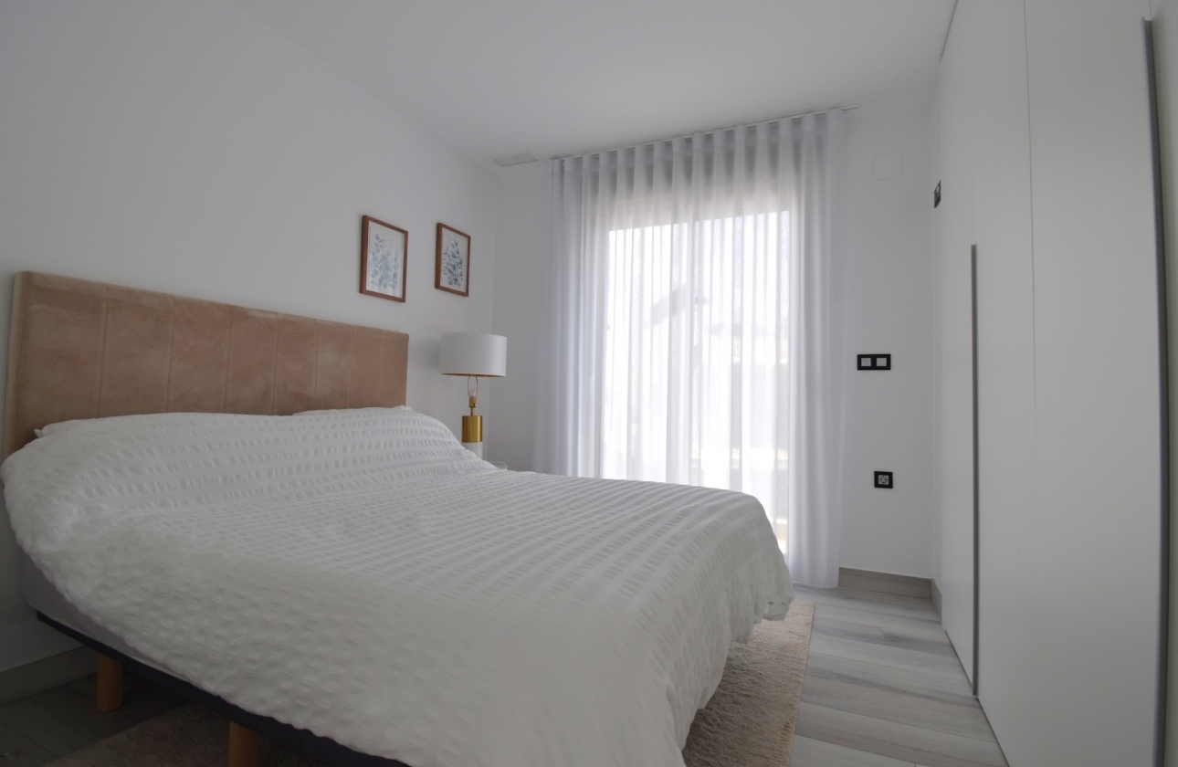 Rynek wtórny - Villa - Orihuela Costa - Lomas de Cabo Roig