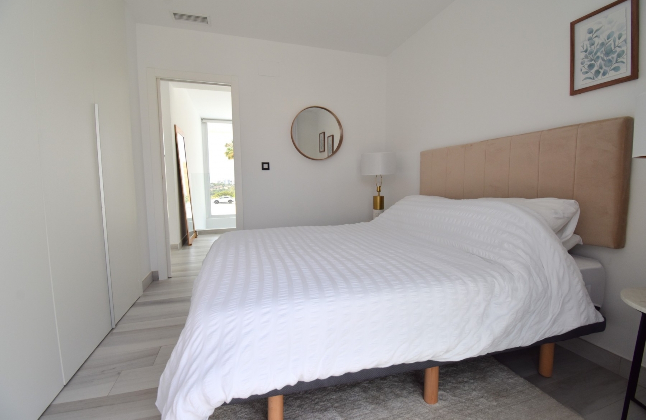 Rynek wtórny - Villa - Orihuela Costa - Lomas de Cabo Roig