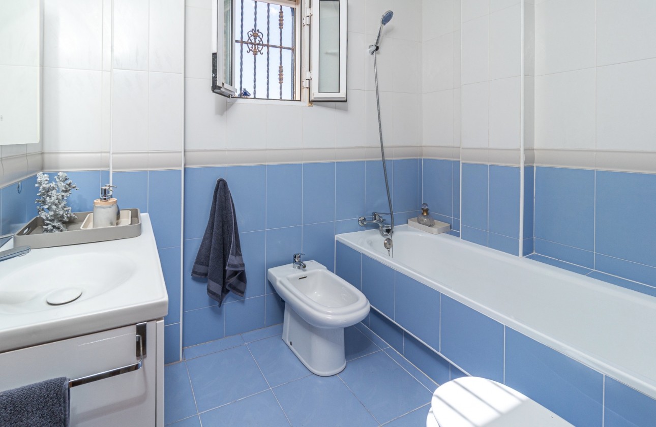 Resale - Townhouse - Orihuela Costa - Playa Flamenca