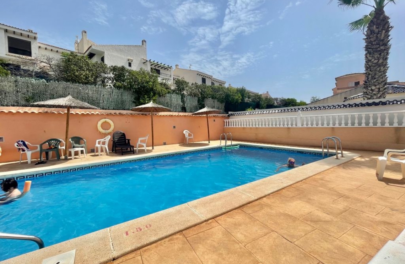 Resale - Townhouse - Orihuela Costa - Playa Flamenca