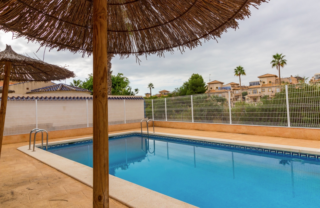 Resale - Townhouse - Orihuela Costa - Playa Flamenca