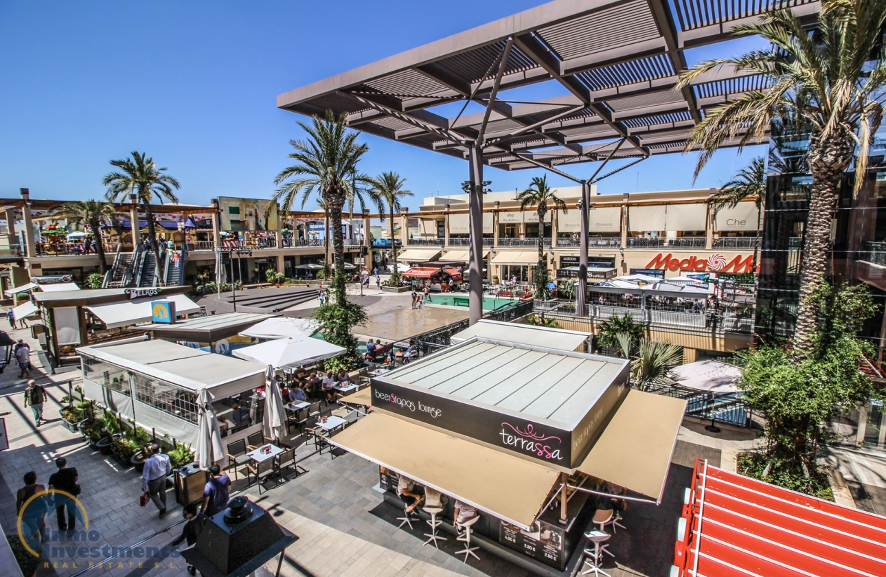 Resale - Townhouse - Orihuela Costa - Playa Flamenca