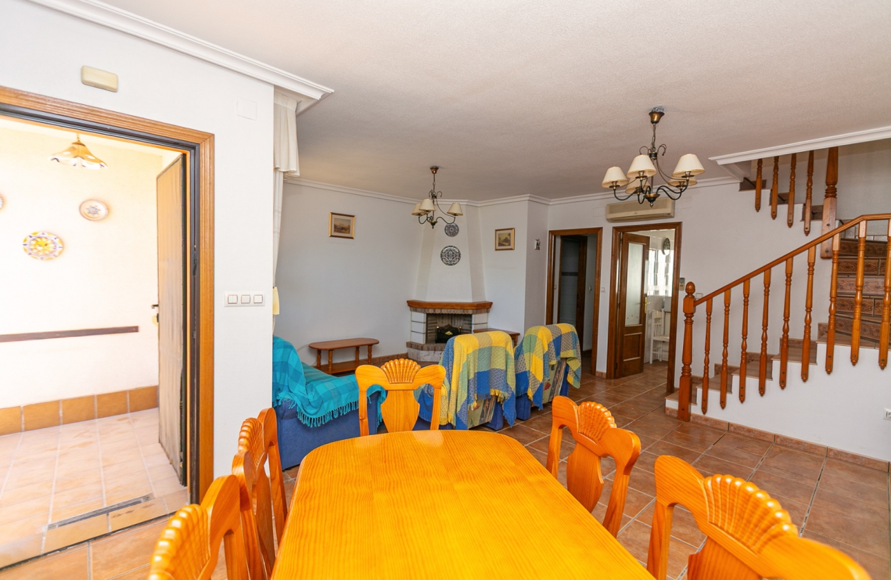 Resale - Townhouse - Orihuela Costa - La Zenia