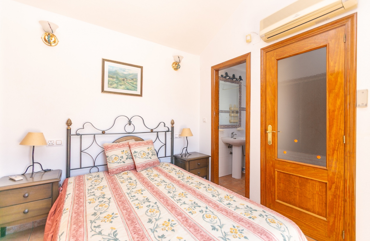 Resale - Townhouse - Orihuela Costa - La Zenia
