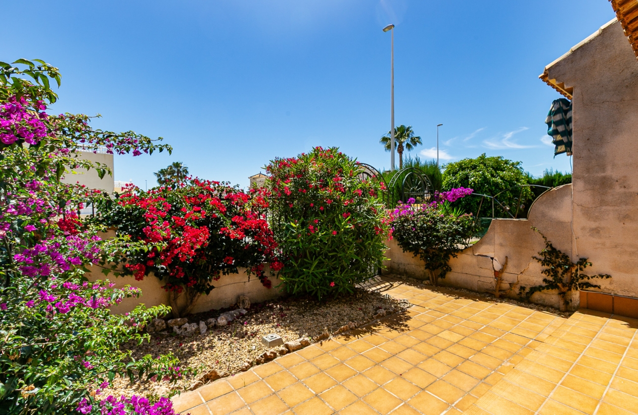 Resale - Townhouse - Orihuela Costa - La Zenia