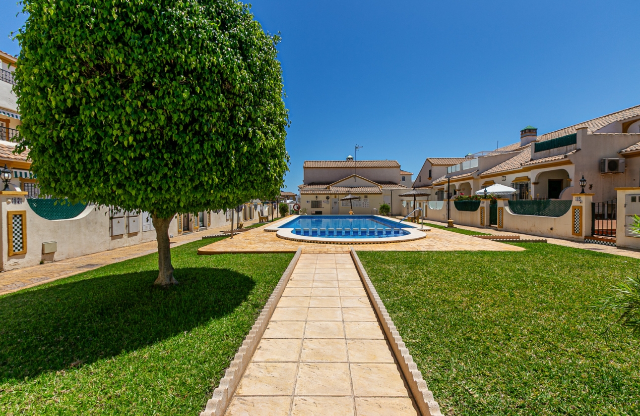 Resale - Townhouse - Orihuela Costa - La Zenia