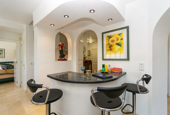Resale - Villa - Orihuela Costa - Rioja
