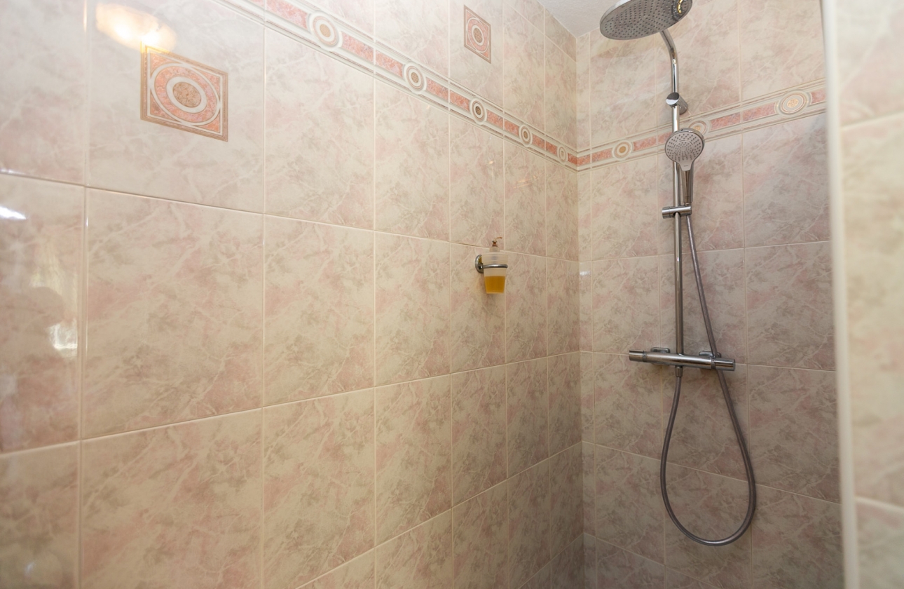 Resale - Villa - Orihuela Costa - Rioja