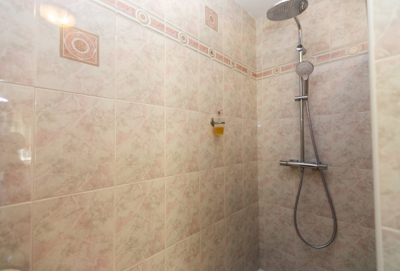 Resale - Villa - Orihuela Costa - Rioja