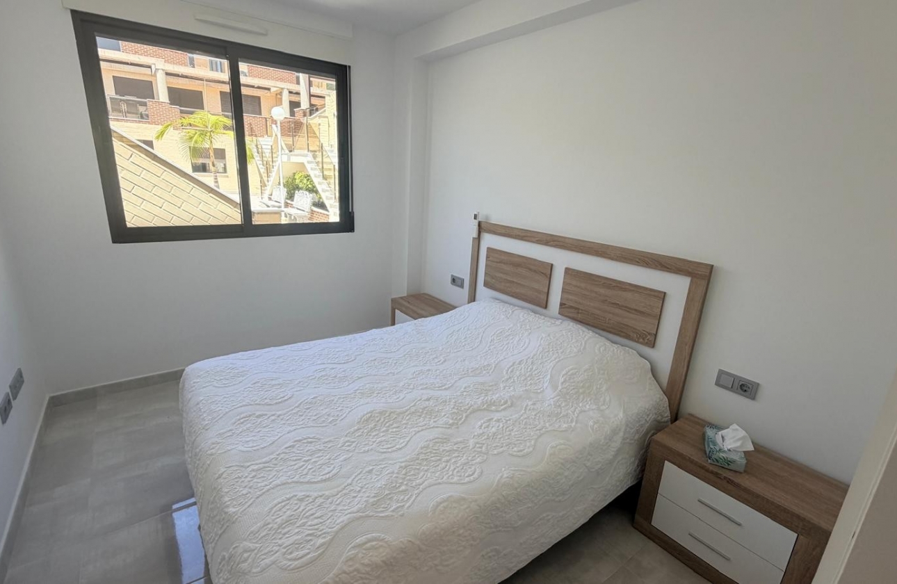 Rynek wtórny - Apartament - Orihuela Costa - Lomas de Cabo Roig