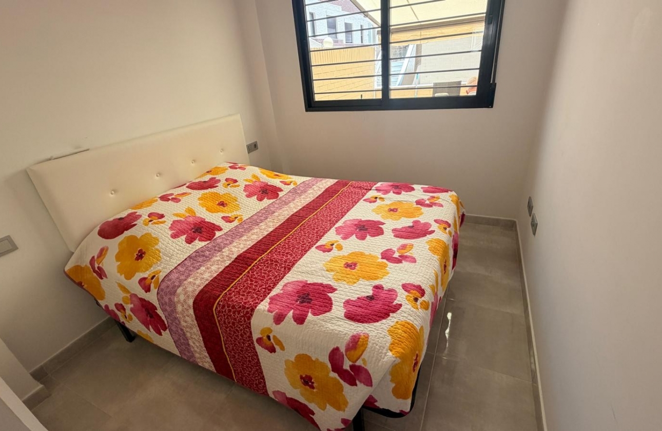 Rynek wtórny - Apartament - Orihuela Costa - Lomas de Cabo Roig