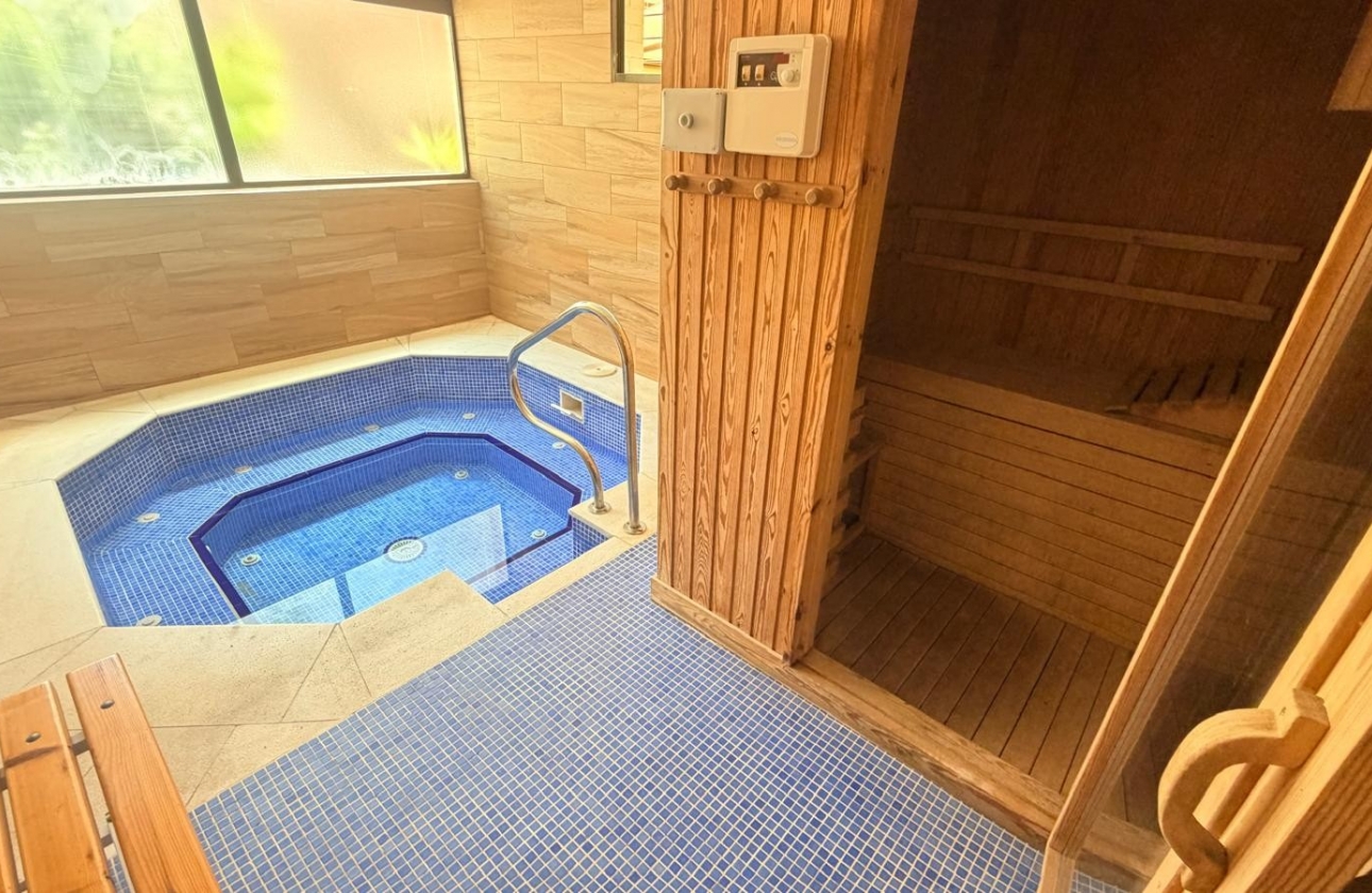 Rynek wtórny - Apartament - Orihuela Costa - Lomas de Cabo Roig