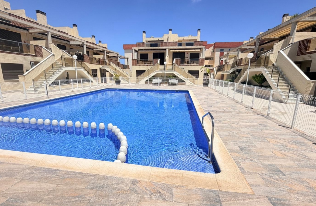 Rynek wtórny - Apartament - Orihuela Costa - Lomas de Cabo Roig