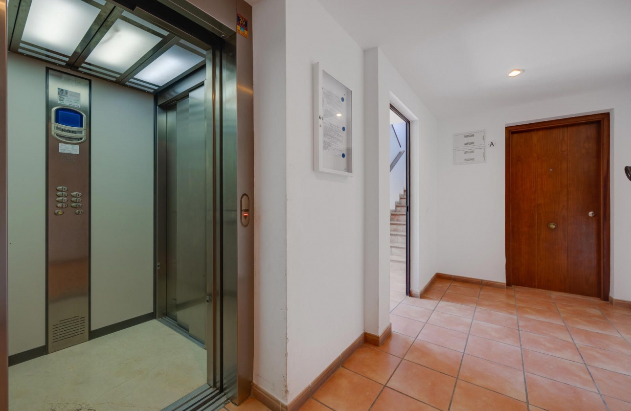 Rynek wtórny - Apartament - Torrevieja - Punta Prima
