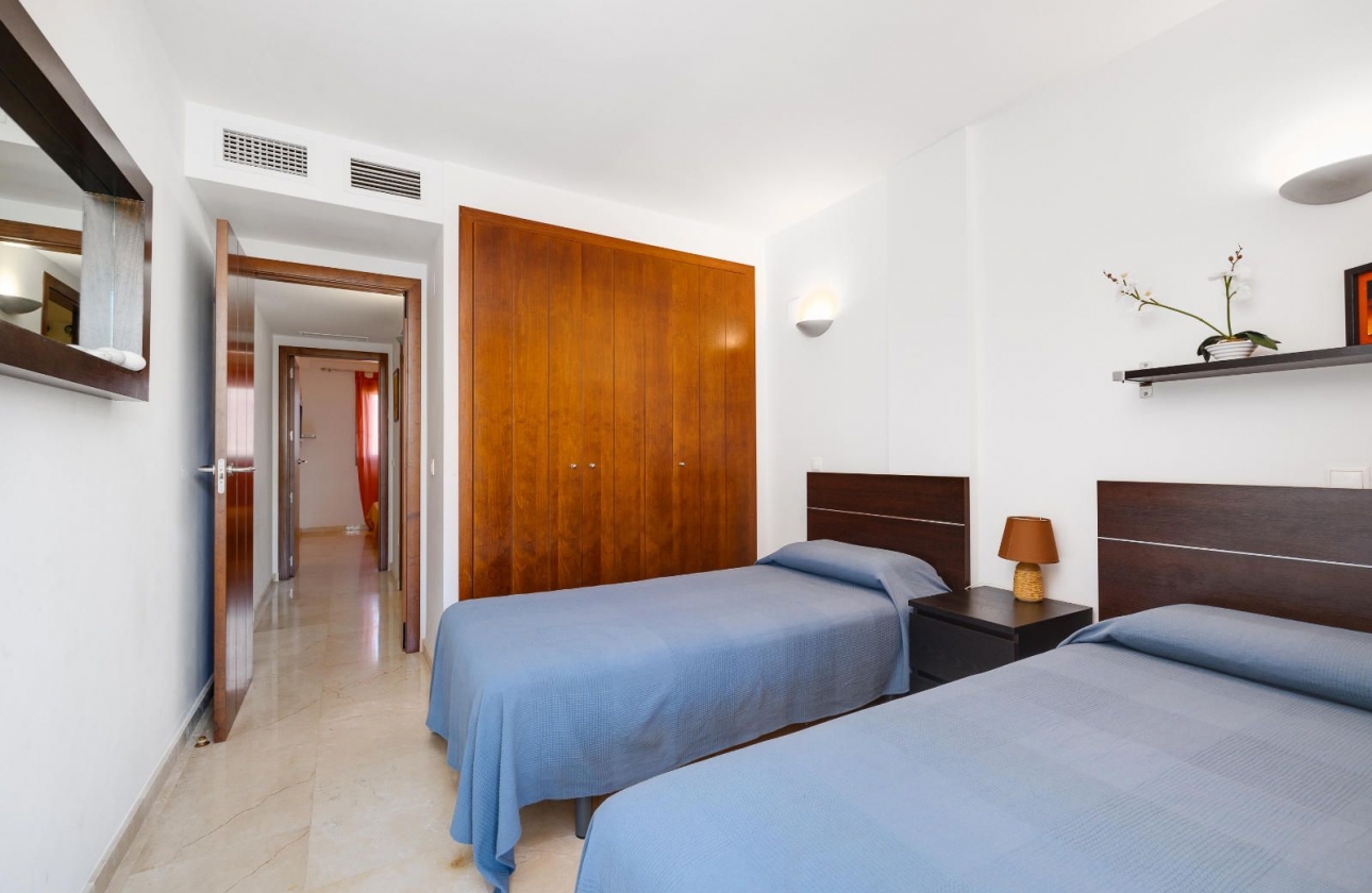 Rynek wtórny - Apartament - Torrevieja - Punta Prima