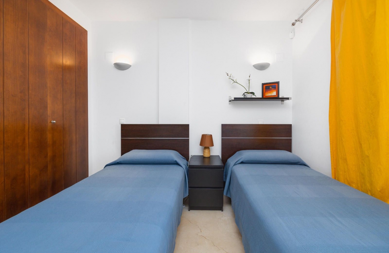 Rynek wtórny - Apartament - Torrevieja - Punta Prima