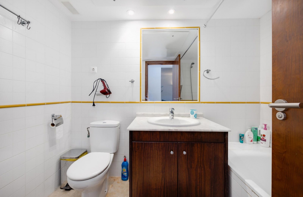 Rynek wtórny - Apartament - Torrevieja - Punta Prima