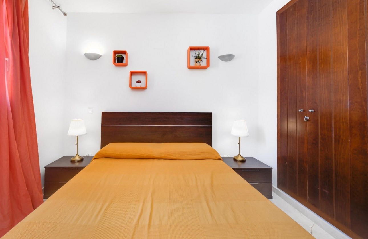 Rynek wtórny - Apartament - Torrevieja - Punta Prima
