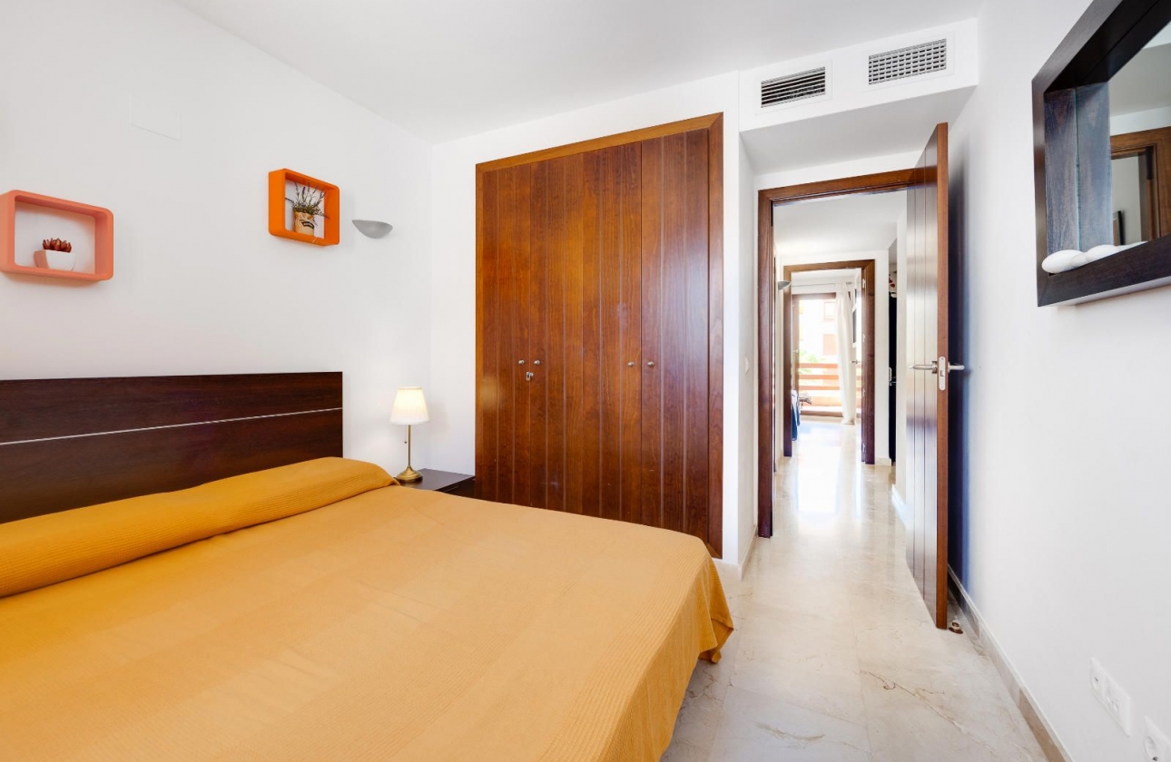 Rynek wtórny - Apartament - Torrevieja - Punta Prima