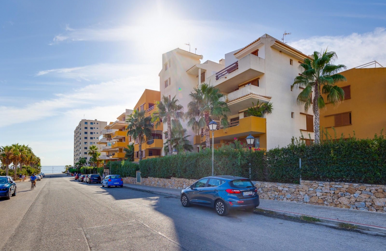 Rynek wtórny - Apartament - Torrevieja - Punta Prima